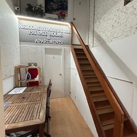 Airbhouse Private Rooms & Apartments Sevilla Kültér fotó