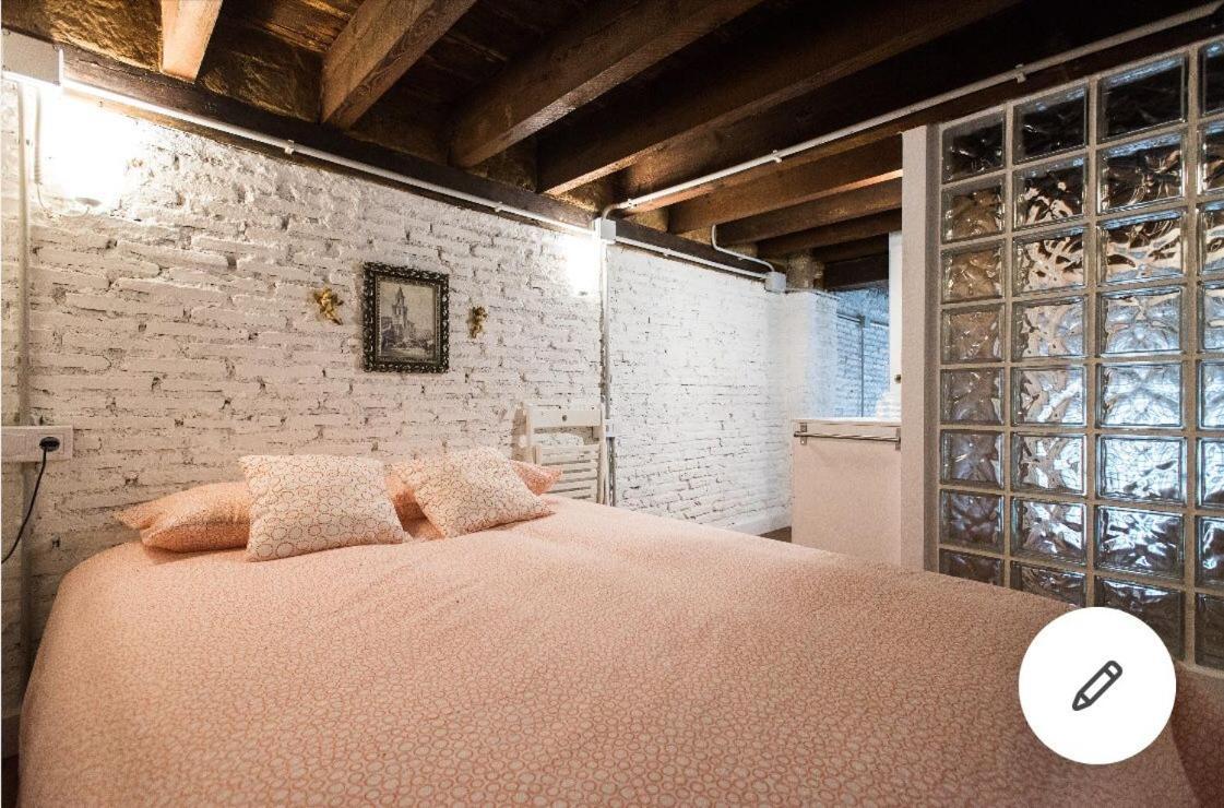 Airbhouse Private Rooms & Apartments Sevilla Kültér fotó
