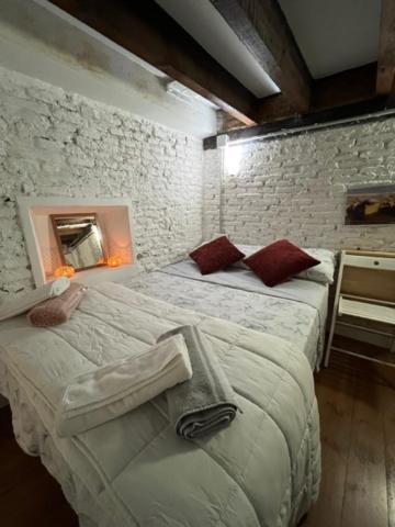 Airbhouse Private Rooms & Apartments Sevilla Kültér fotó