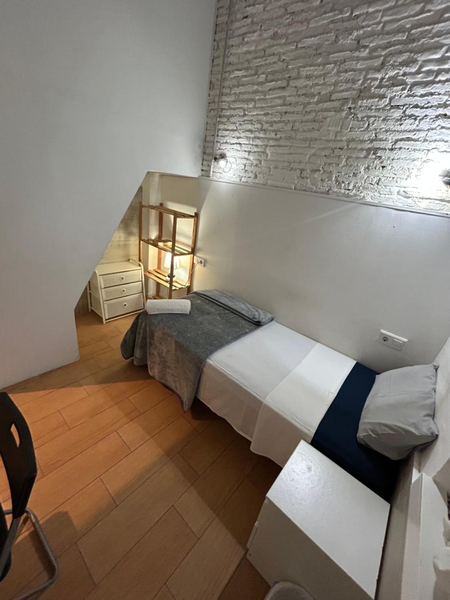 Airbhouse Private Rooms & Apartments Sevilla Kültér fotó